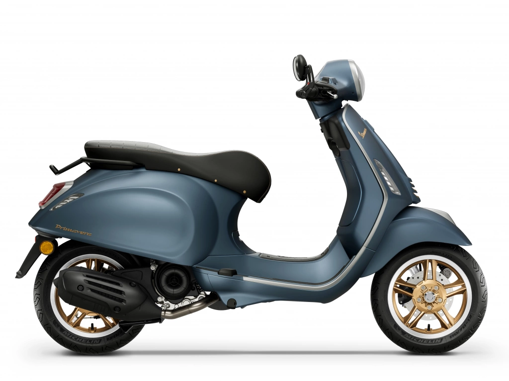 Vespa Primavera 50 Sondermodell OFFICINA 8 Seite rechts